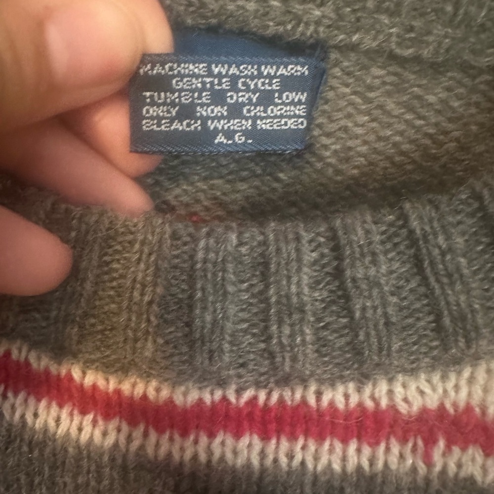 Woolrich Gray And Red Crewneck Sweater With Strip… - image 6